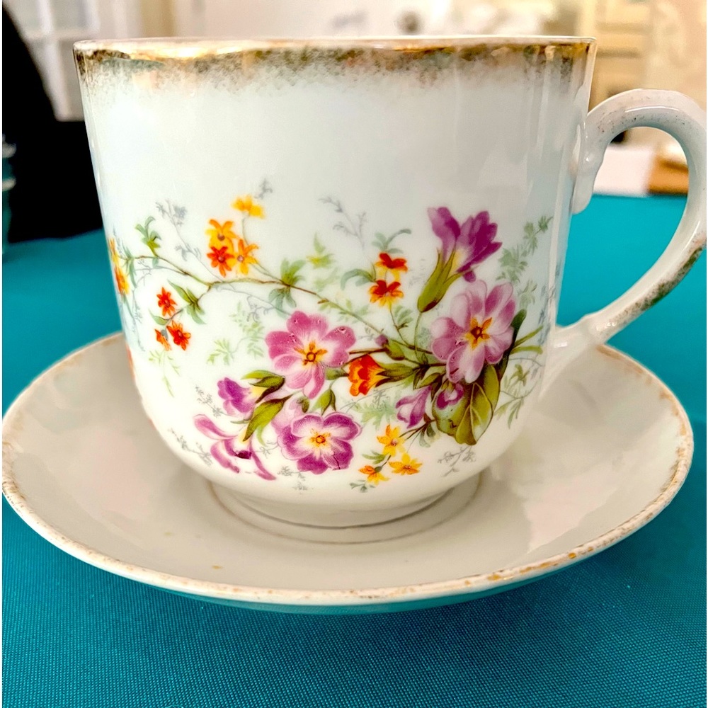 VICTORIAN MOUSTACHE Porcelain TEACUP/SAUCER 24 OZ ANTIQUE